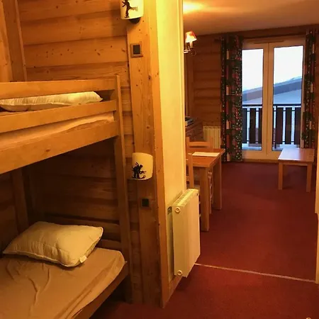 The Paradise 2 Alpes Apartment *