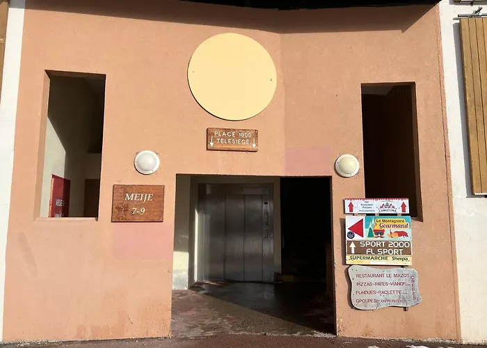 The Paradise 2 Alpes Apartment *